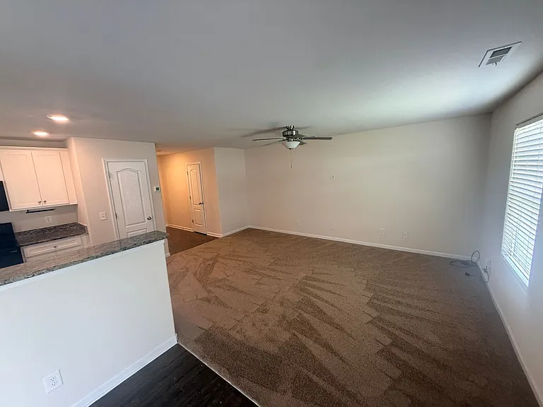 2042 Talbert Ct #1 — Photo 3