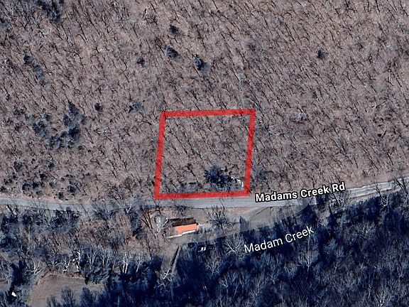 5th image of 600 Madams Creek Rd