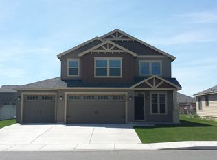 4304 Phoenix Ln, Pasco, WA 99301
