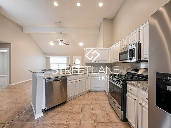 5th image of 1421 Baker Dr