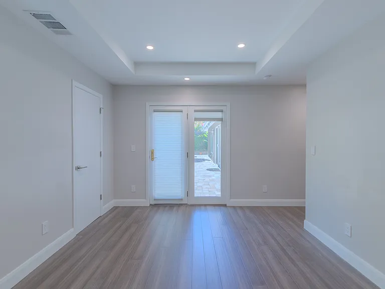 125 Lockhart Ln — Photo 22