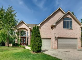 3650 Whirlaway Dr, Northbrook, IL 60062