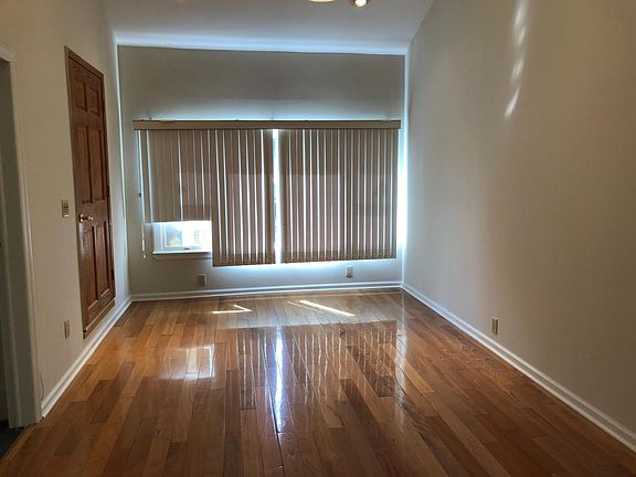 5th image of 185 Morton Blvd