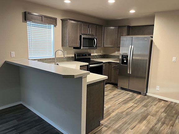 6th image of this home