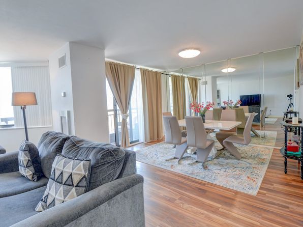 530 Harmon Cove Tower #530, Secaucus, NJ 07094