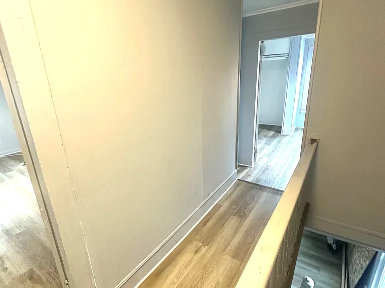 54 Terrace St — Photo 4