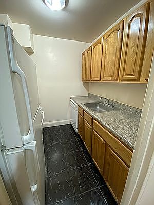 1st image of 14490 41st Ave APT 607