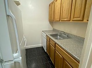 14490 41st Ave APT 607, Flushing, NY 11355