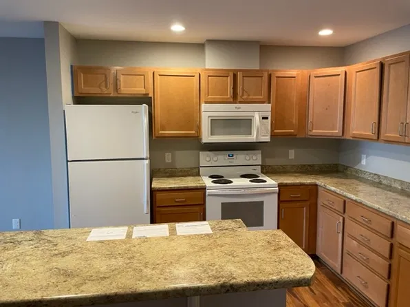 77 Gary L Maietta Pkwy, South Portland, ME