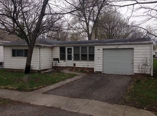 406 W Ash St, Fairbury, IL 61739