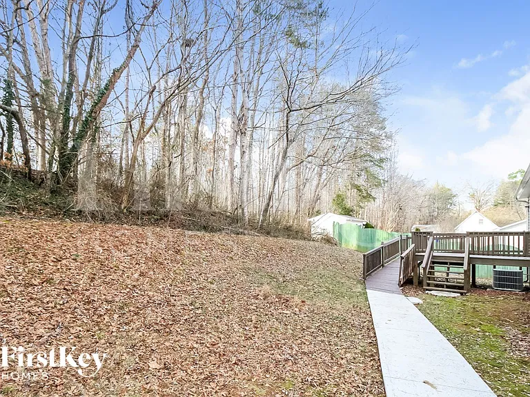 3820 Spring Branch Dr — Photo 15