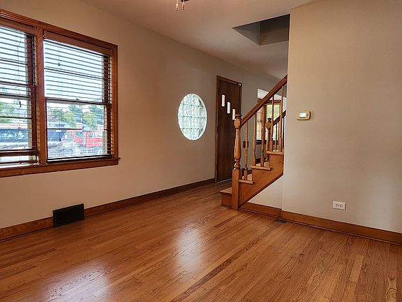 5th image of 3110 Wenonah Ave