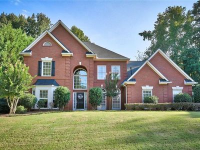 630 Lake Medlock Ct, Johns Creek, GA, 30022