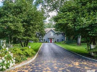 72 Cove Neck Rd, Oyster Bay, NY 11771