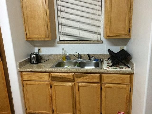 1st image of 601 S 15th St