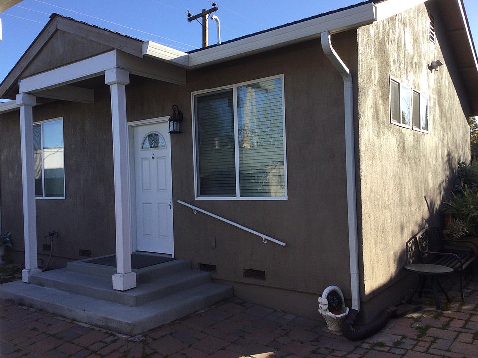 1st image of 1381 Rodney Dr #2