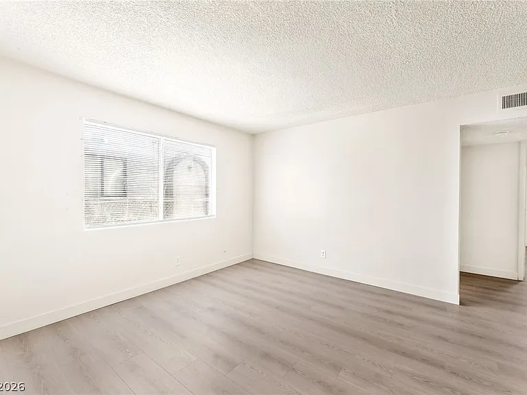 5309 W Cheyenne Ave #2 — Photo 4