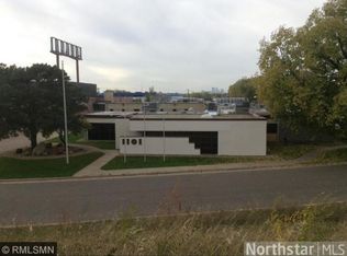 1101 Snelling Ave N, Saint Paul, MN 55108
