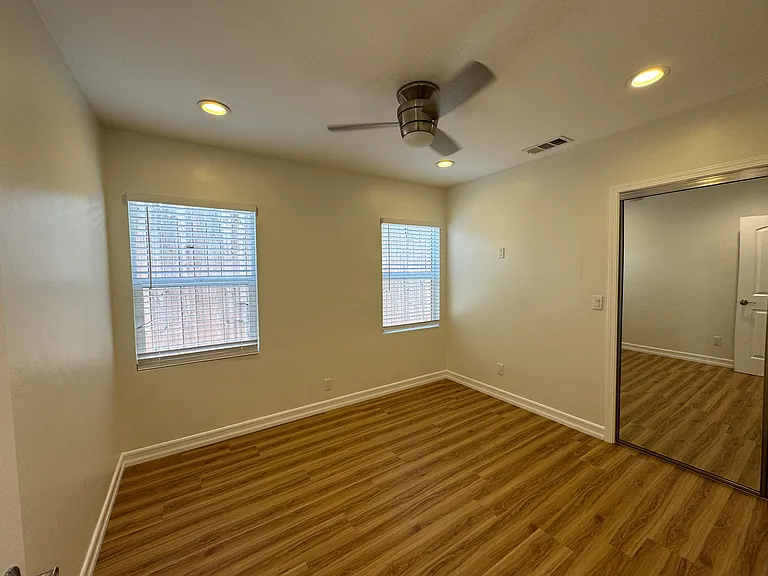 2150 Crescent Ave — Photo 16