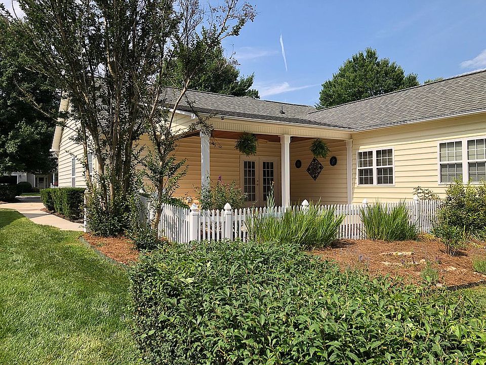 111 Cambridge Dr, Brevard, NC 28712 Zillow