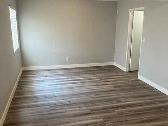 4th image of 1138 Echo Dr