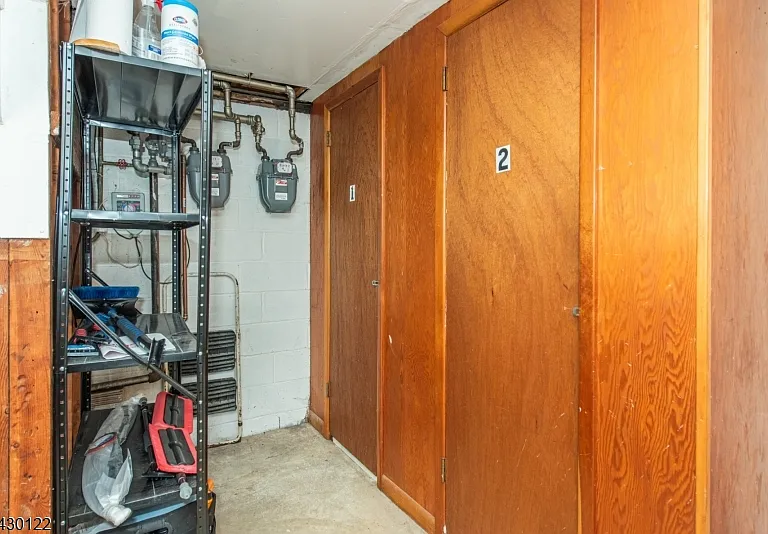 206 Centre St — Photo 17