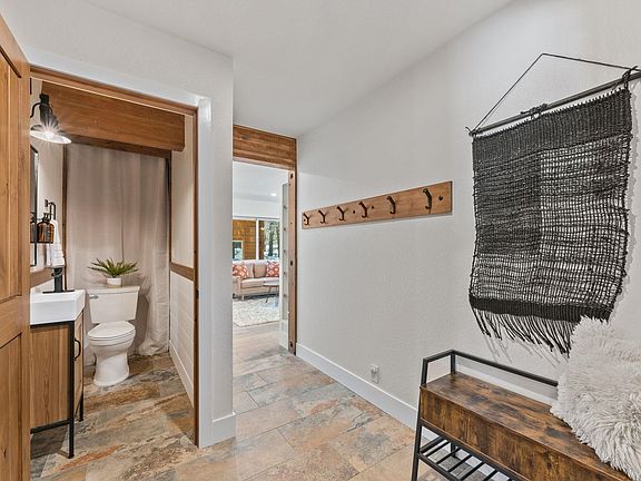 4th image of 12951 Northwoods Blvd #3