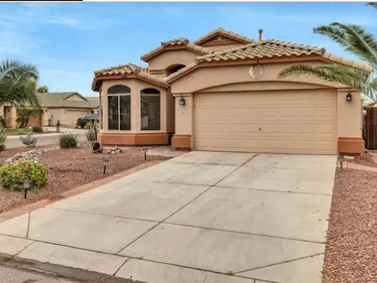 1767 E Nancy Ave — Photo 2