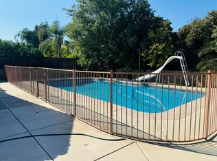 6400 Highland Knolls Dr, Bakersfield, CA 93306