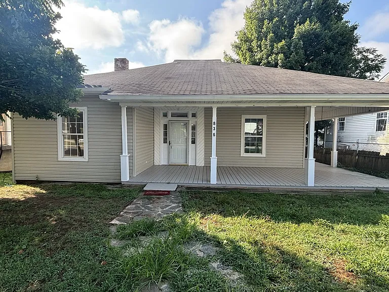 836 W Sprague St — Photo 1