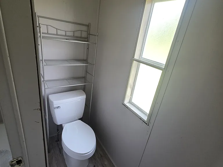 Oak Creek Estates MHC — Photo 86