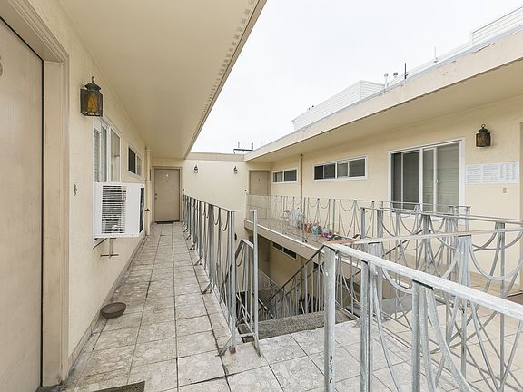 5th image of 1269 Dolores St
