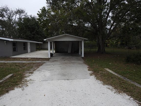 2nd image of 3633 NW 38th Avenue NW