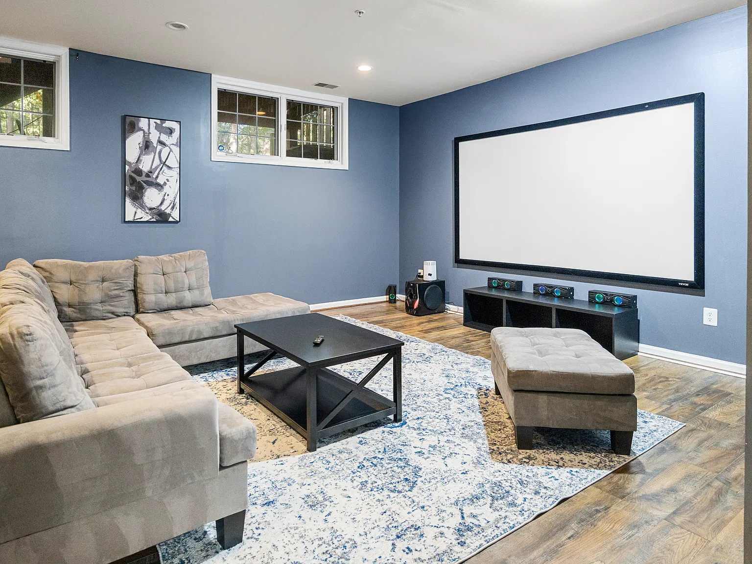 3 bed, 3.5 bath, 2280 sqft, $6,600 — Photo 3