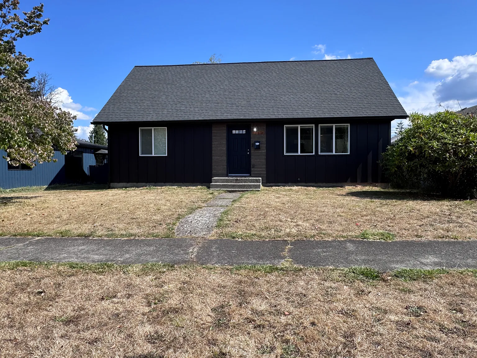 4 bed, 1500 sqft, $2,300 — Photo 1