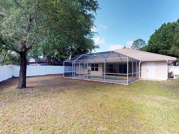 4th image of 77 Whittington Dr