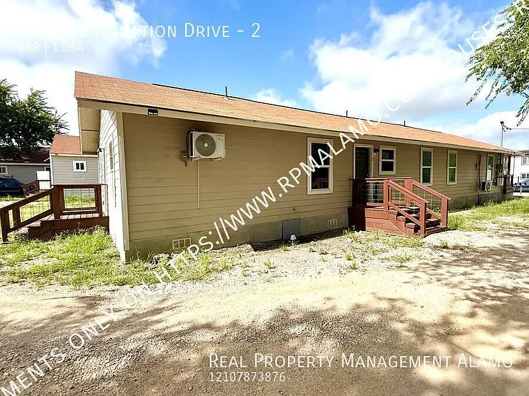 2630 Observation Dr #2 — Photo 1