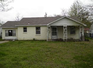 2208 A St NE, Miami, OK 74354