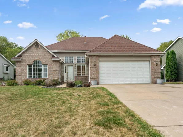 2320 Parkview Ln, Woodbury, MN 55125