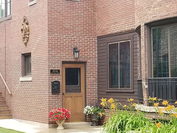 2nd image of 3123 N Lake Dr #A