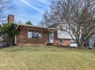 2207 E Queens Way, Bloomington, IN 47401