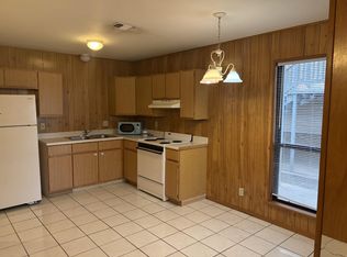 1407 Ford St #2, Llano, TX 78643