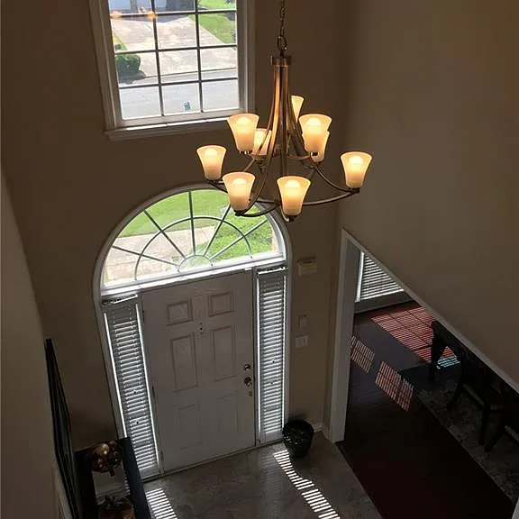 2017 Grove Park Ct — Photo 3