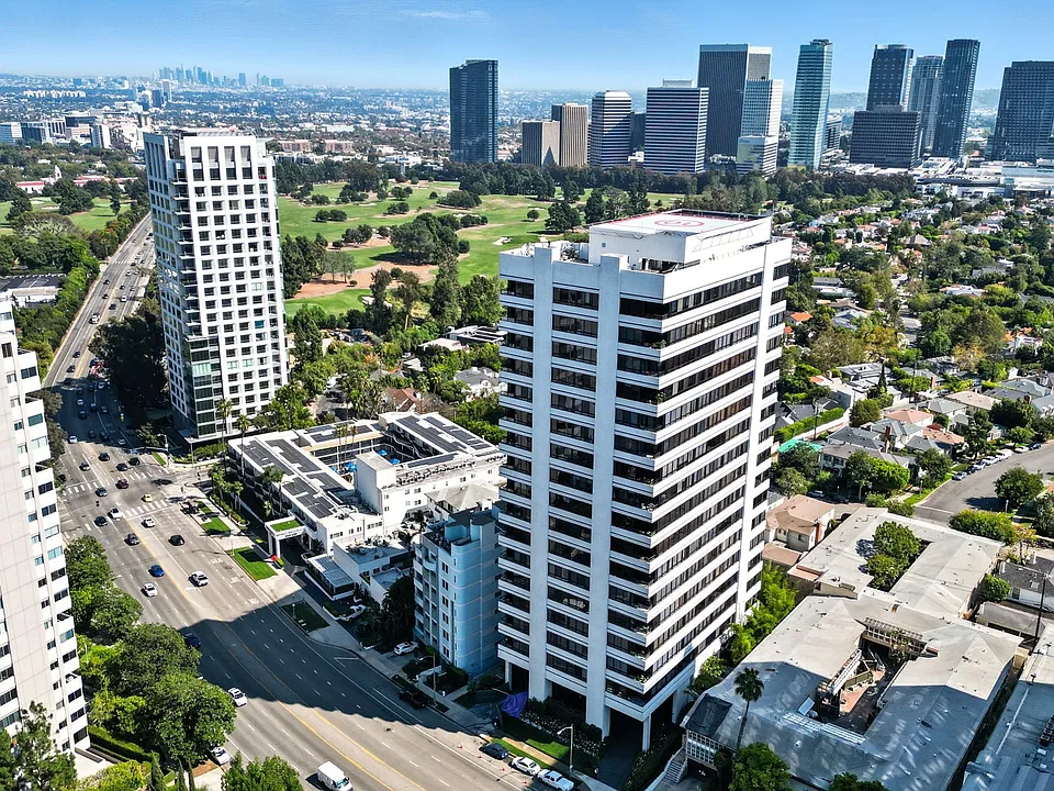 10350 Wilshire Blvd #1402