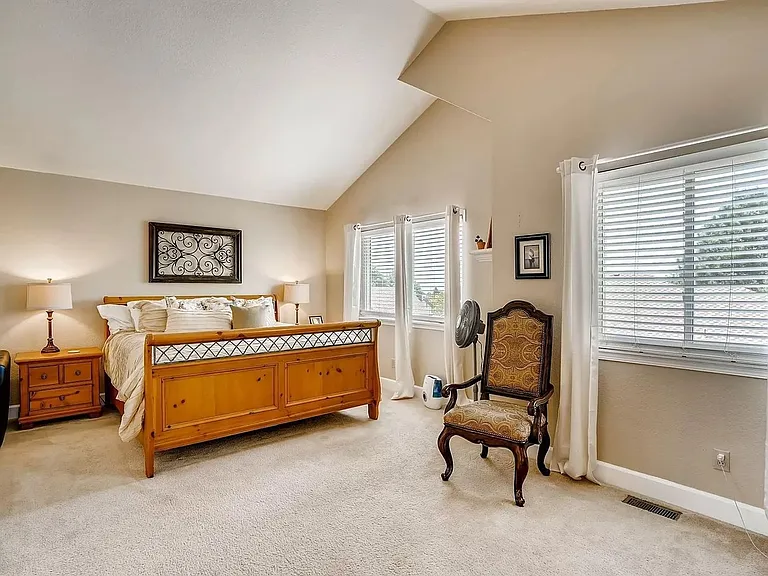 7541 Powderhorn Dr — Photo 4