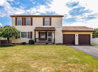 4 Jefferson Dr, Piscataway, NJ 08854