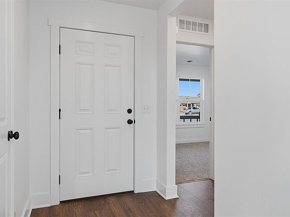 4th image of 8500 Martin Ln