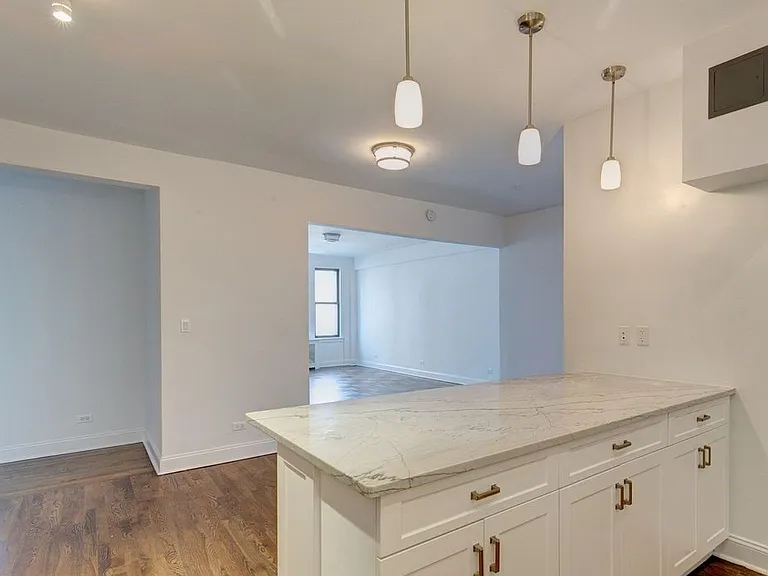 222 W 83rd St #11A — Photo 7