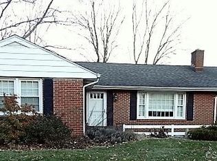 26 Summit Pl, Middletown, CT 06457