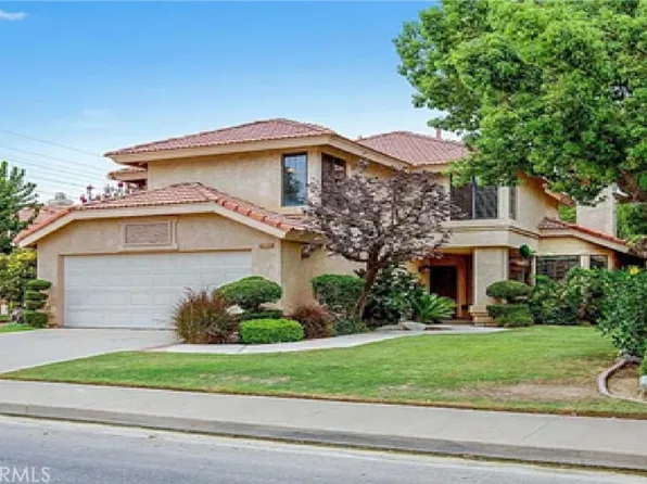 8216 Birmingham St, Bakersfield, CA 93311